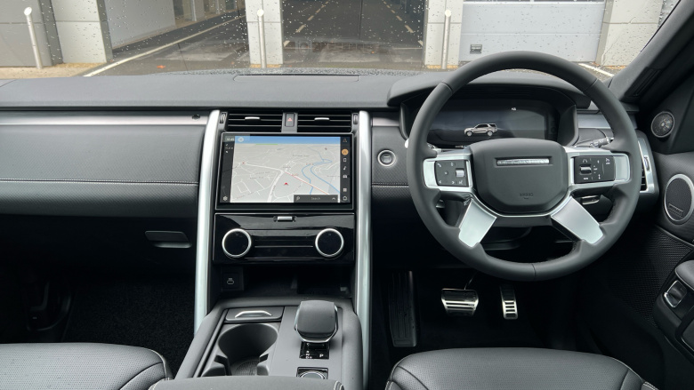 Land Rover Discovery 3.0 D350 Dynamic SE 5dr Auto Diesel Station Wagon